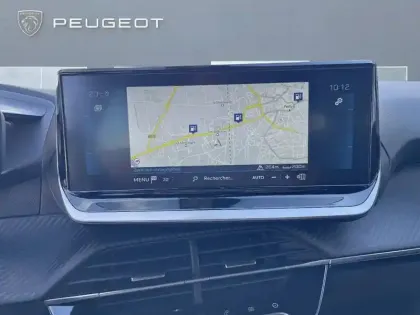 Photo 21 Peugeot 2008  PureTech 130 S&S EAT8