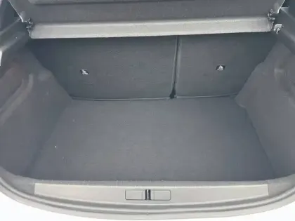 Photo 26 Peugeot 208  PureTech 75 S&S BVM5