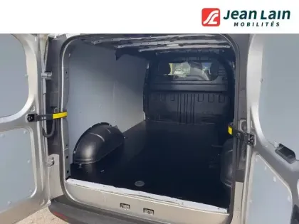 Photo 9 Maxus Deliver7 E- FOURGON L1H1 77 KWH