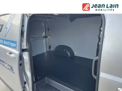 Photo 16 Maxus Deliver7 E- FOURGON L1H1 77 KWH