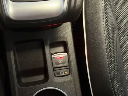 Photo 39 Renault Captur  E-Tech 145 - 21