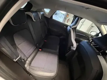 Photo 25 Renault Captur  E-Tech 145 - 21