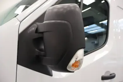 Photo 29 Renault Master  FGN TRAC F3500 L2H2 BLUE DCI 135