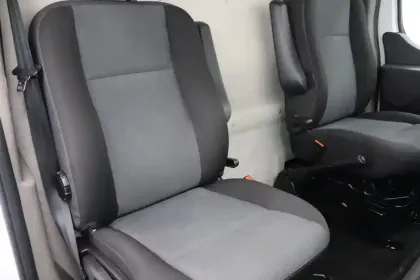 Photo 30 Renault Master  FGN TRAC F3500 L2H2 BLUE DCI 135