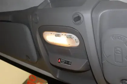 Photo 38 Renault Master  FGN TRAC F3500 L2H2 BLUE DCI 135