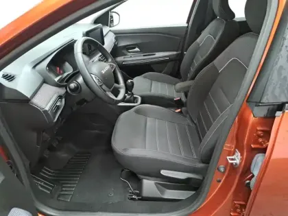 Photo 27 Dacia Jogger  TCe 110 5 places