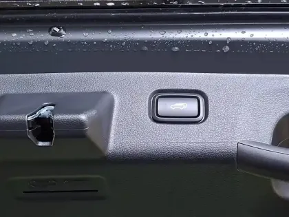 Photo 35 Kia Sportage  Hybride 239 ch BVA6