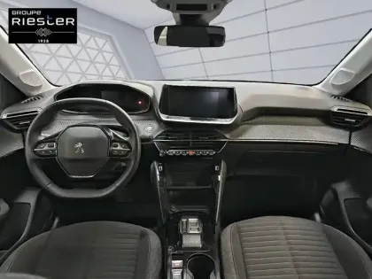Photo 7 Peugeot 208  Electrique 50 kWh 136ch
