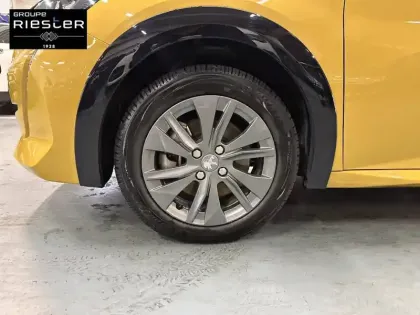 Photo 12 Peugeot 208  Electrique 50 kWh 136ch