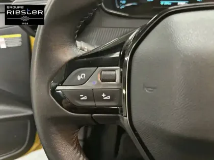 Photo 19 Peugeot 208  Electrique 50 kWh 136ch