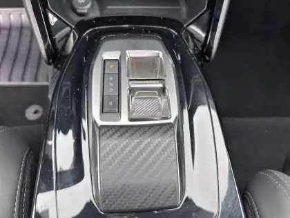 Photo 38 Peugeot 2008  Electrique 136 ch