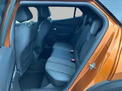 Photo 11 Peugeot 2008  Electrique 136 ch