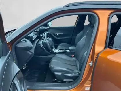 Photo 10 Peugeot 2008  Electrique 136 ch