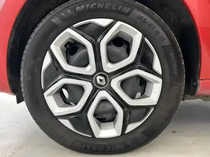 Photo 31 Renault Twingo  III E-Tech