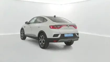 Photo 38 Renault Arkana  E-Tech 145 - 21B