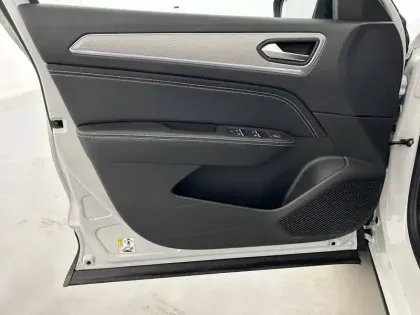 Photo 49 Renault Arkana  E-Tech 145 - 21B