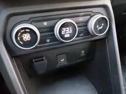 Photo 19 Dacia Sandero  ECO-G 100 GSR2