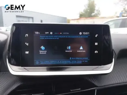 Photo 13 Peugeot 208  PureTech 100 S&S BVM6