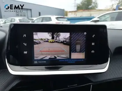 Photo 15 Peugeot 208  PureTech 100 S&S BVM6