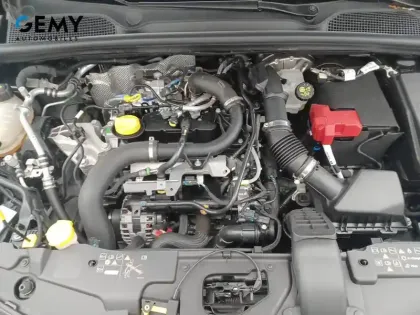 Photo 33 Renault Clio Gén. V (BJA) Ph1 NG Equilibre 5