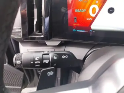 Photo 24 Renault Megane  E-Tech 220 ch autonomie confort GSR2