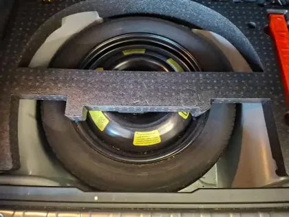 Photo 18 Peugeot 2008  BlueHDi 100ch S&S BVM5