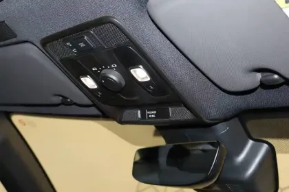 Photo 138 Renault Arkana  E-Tech 145 - 23