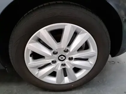 Photo 16 Renault Megane Mégane IV Berline Blue dCi 115 - 21N