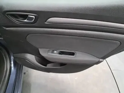 Photo 21 Renault Megane Mégane IV Berline Blue dCi 115 - 21N