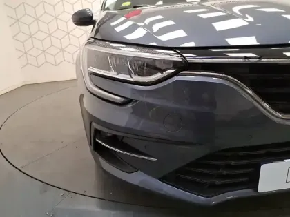 Photo 8 Renault Megane Mégane IV Berline Blue dCi 115 - 21N