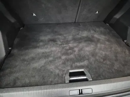 Photo 29 Peugeot 2008  Electrique 136 ch