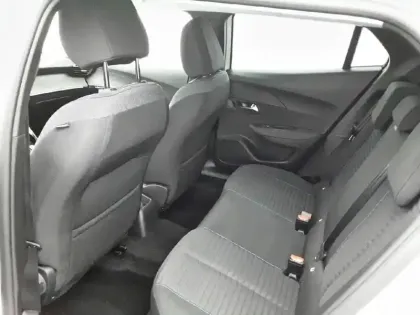 Photo 11 Peugeot 2008  PureTech 130 S&S EAT8