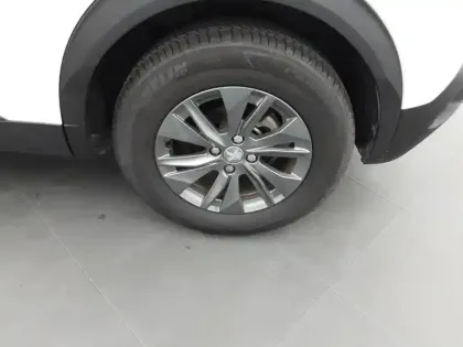 Photo 12 Peugeot 2008  PureTech 130 S&S EAT8