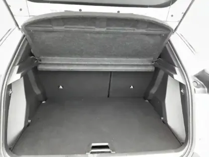 Photo 5 Peugeot 2008  PureTech 130 S&S EAT8