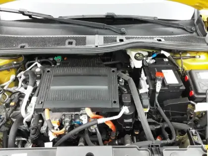 Photo 14 Peugeot 208  Electrique 50 kWh 136ch