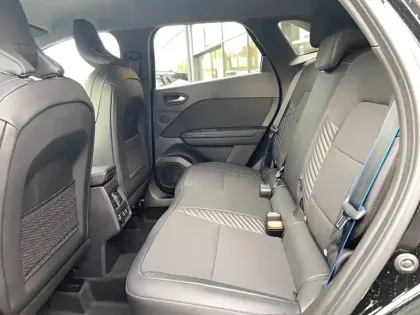 Photo 11 Renault Symbioz  E-Tech full hybrid 145