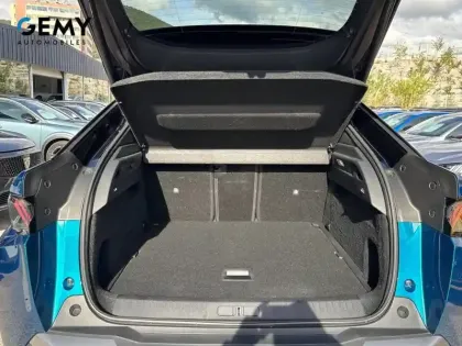 Photo 44 Peugeot 3008  Hybrid 136 e-DCS6