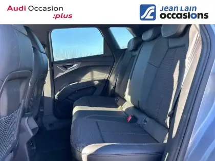 Photo 16 Audi Q4  e-tron 45 285 ch 82 kWh