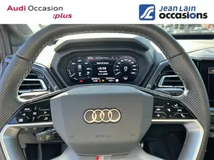 Photo 11 Audi Q4  e-tron 45 285 ch 82 kWh
