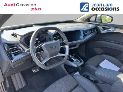 Photo 10 Audi Q4  e-tron 45 285 ch 82 kWh