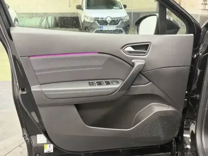 Photo 10 Renault Symbioz  E-Tech full hybrid 160 ch