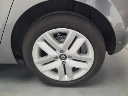 Photo 36 Renault Clio  Blue dCi 100 ch GSR2