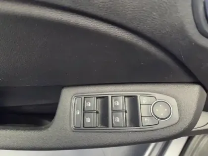 Photo 39 Renault Clio  Blue dCi 100 ch GSR2