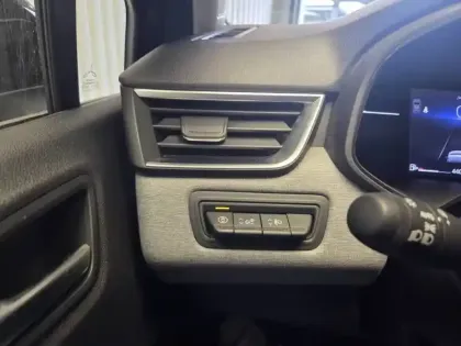 Photo 18 Renault Clio  Blue dCi 100 ch GSR2