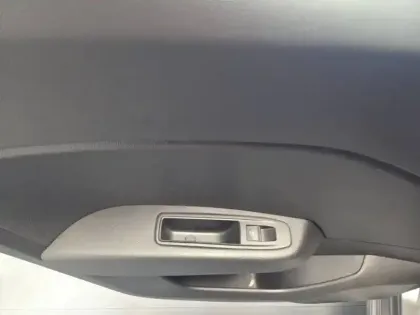 Photo 32 Renault Clio  Blue dCi 100 ch GSR2