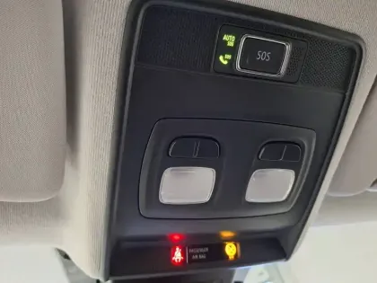 Photo 38 Renault Captur  TCe 90 - 21