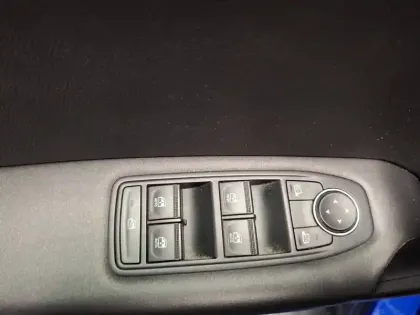 Photo 15 Renault Captur  TCe 90 - 21