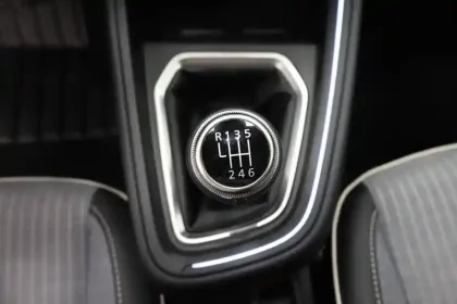 Photo 60 Renault Clio  Eco-G 100 ch GSR2