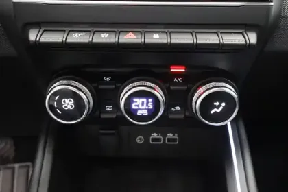 Photo 52 Renault Clio  Eco-G 100 ch GSR2