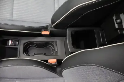 Photo 50 Renault Clio  Eco-G 100 ch GSR2